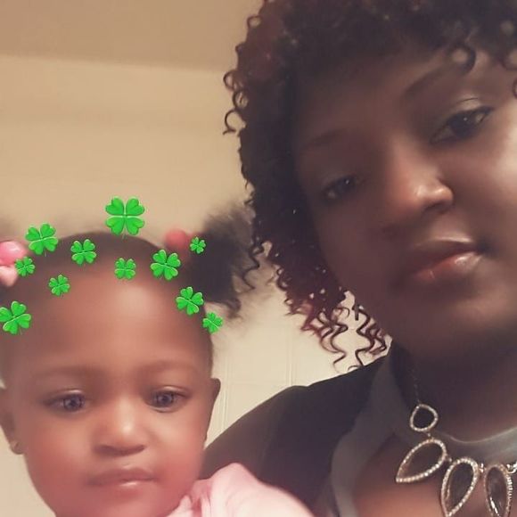 Meet your Posher, Roxanne - Picture 1 of 1